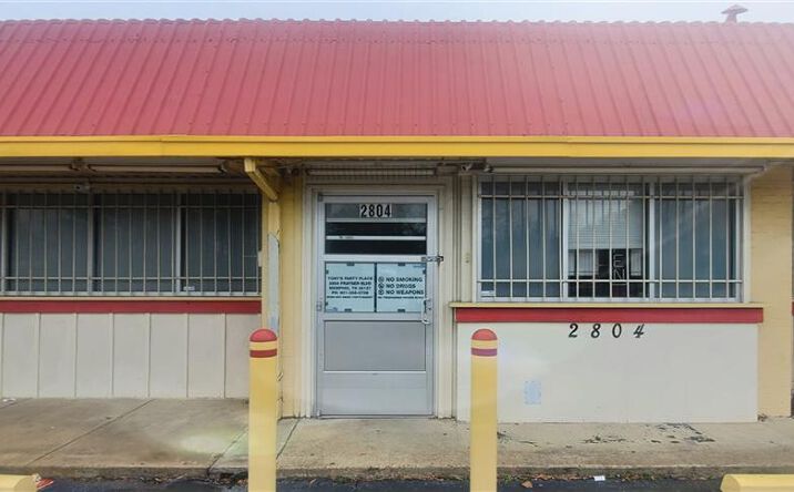 Pictures of Retail property located at 2804 Frayser Blvd, Memphis, TN 38127 for sales - image #1