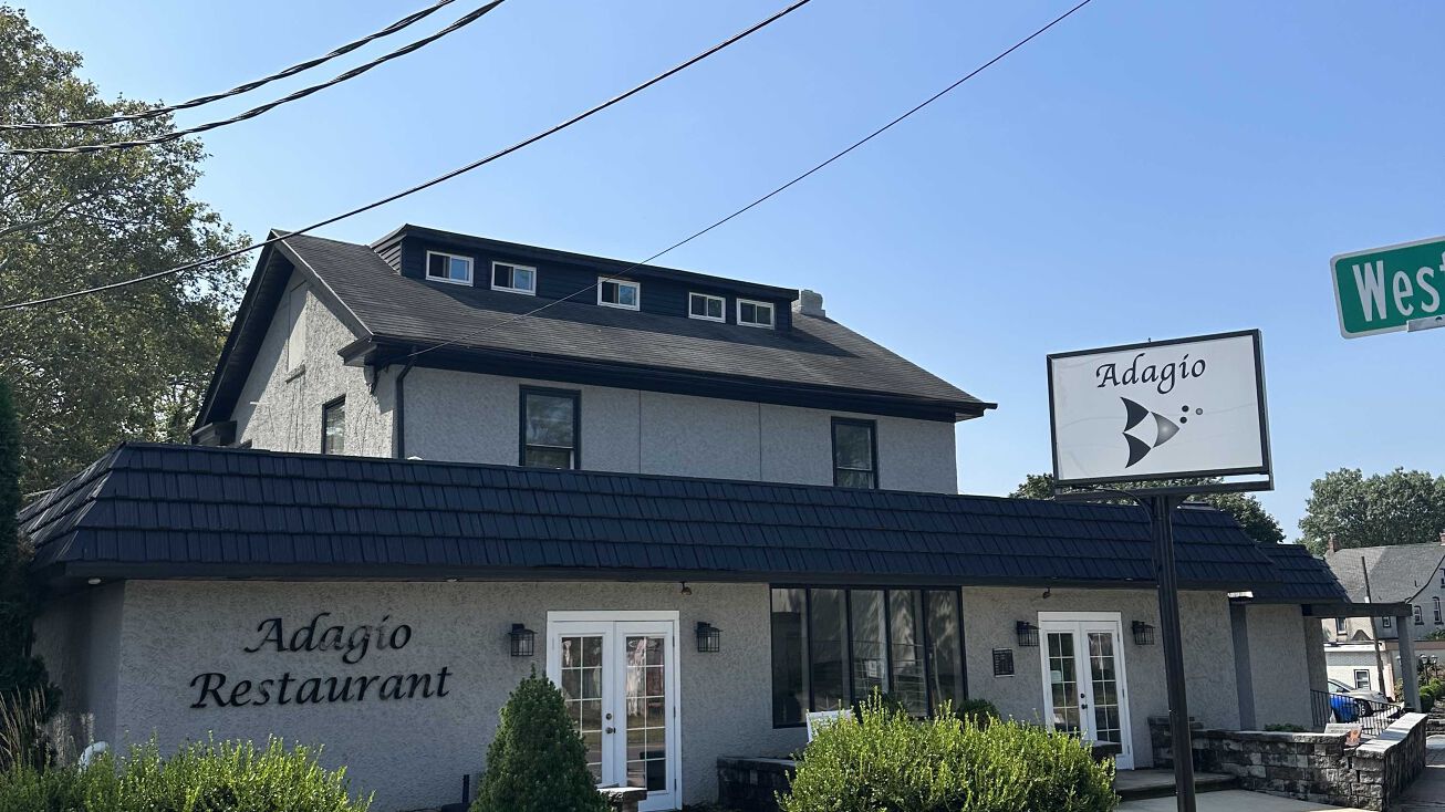 530 Pembroke Rd, Bethlehem, PA 18018