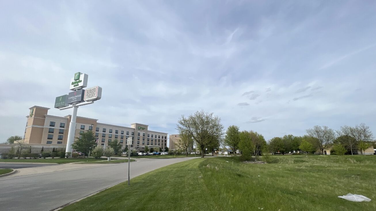 Rock Creek Blvd, Joliet, IL 60431