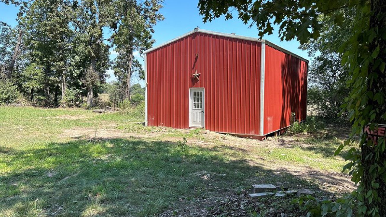 5356 County Road 2350, Pomona, MO 65789