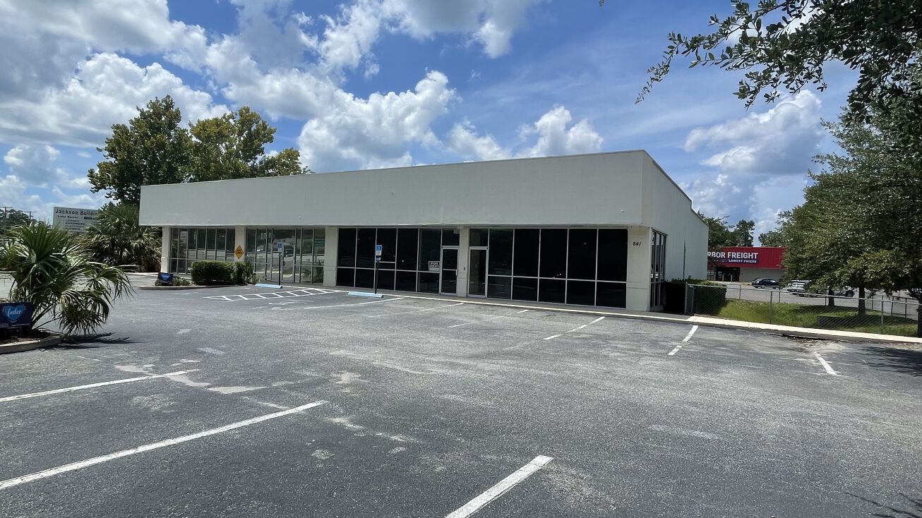 841 S Walnut St, Starke, FL 32091