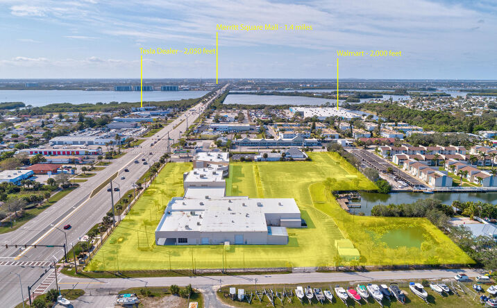 Pictures of Business for Sale property located at 1850 E Merritt Island Causeway, Merritt Island, FL 32952 for sales - image #1