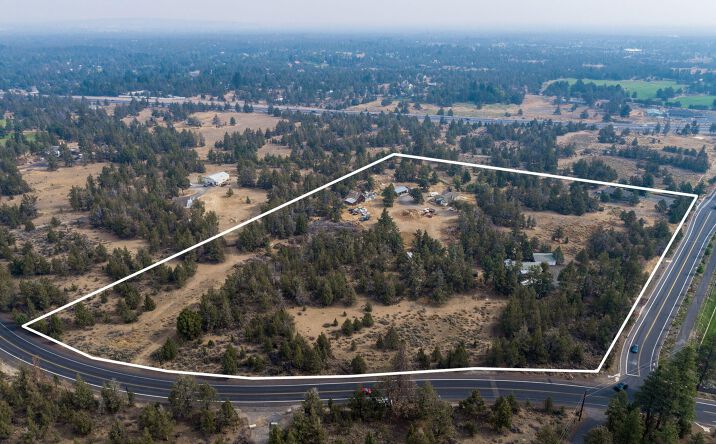 Pictures of Land property located at 20160 Cooley Rd, Bend, OR 97703 for sales - image #1