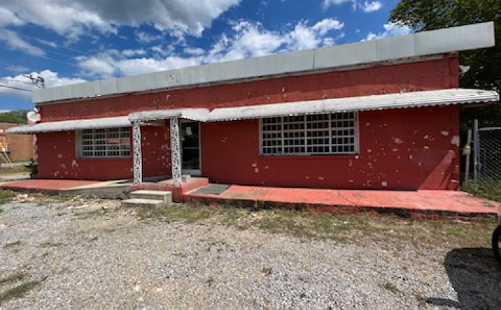 Pictures of Mixed Use, Office, Retail property located at 964 Dodson Ave, Chattanooga, TN 37406 for sales - image #1