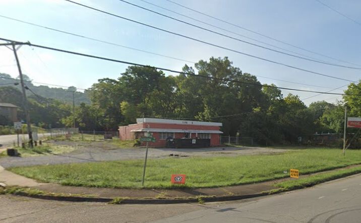 Pictures of Mixed Use, Office, Retail property located at 964 Dodson Ave, Chattanooga, TN 37406 for sales - image #1