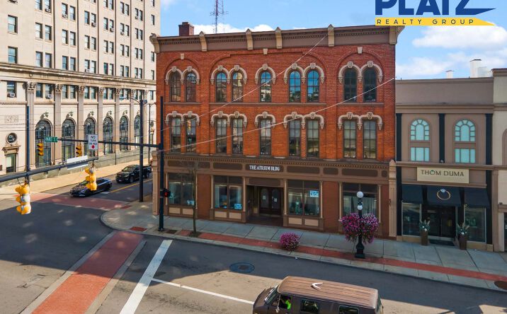 Pictures of Office property located at 103 W Market St, Warren, OH 44481 for sales - image #1
