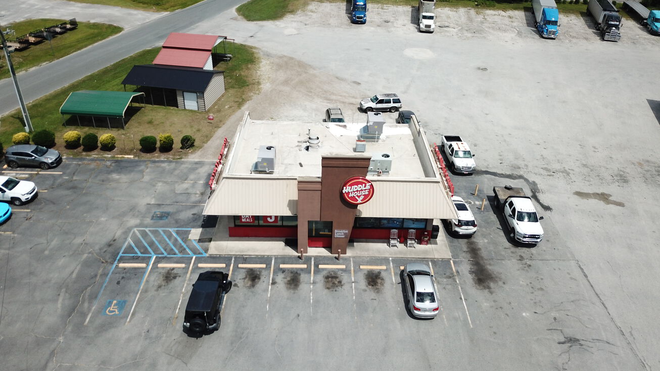 890 Valdosta Hwy, Homerville, GA 31634