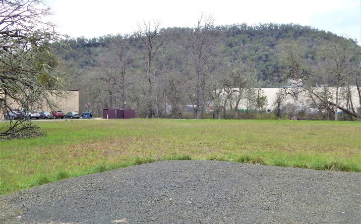 Pictures of Land property located at 2460 NW Edenbower Blvd Lot #1, Roseburg, OR 97471 for sales - image #1