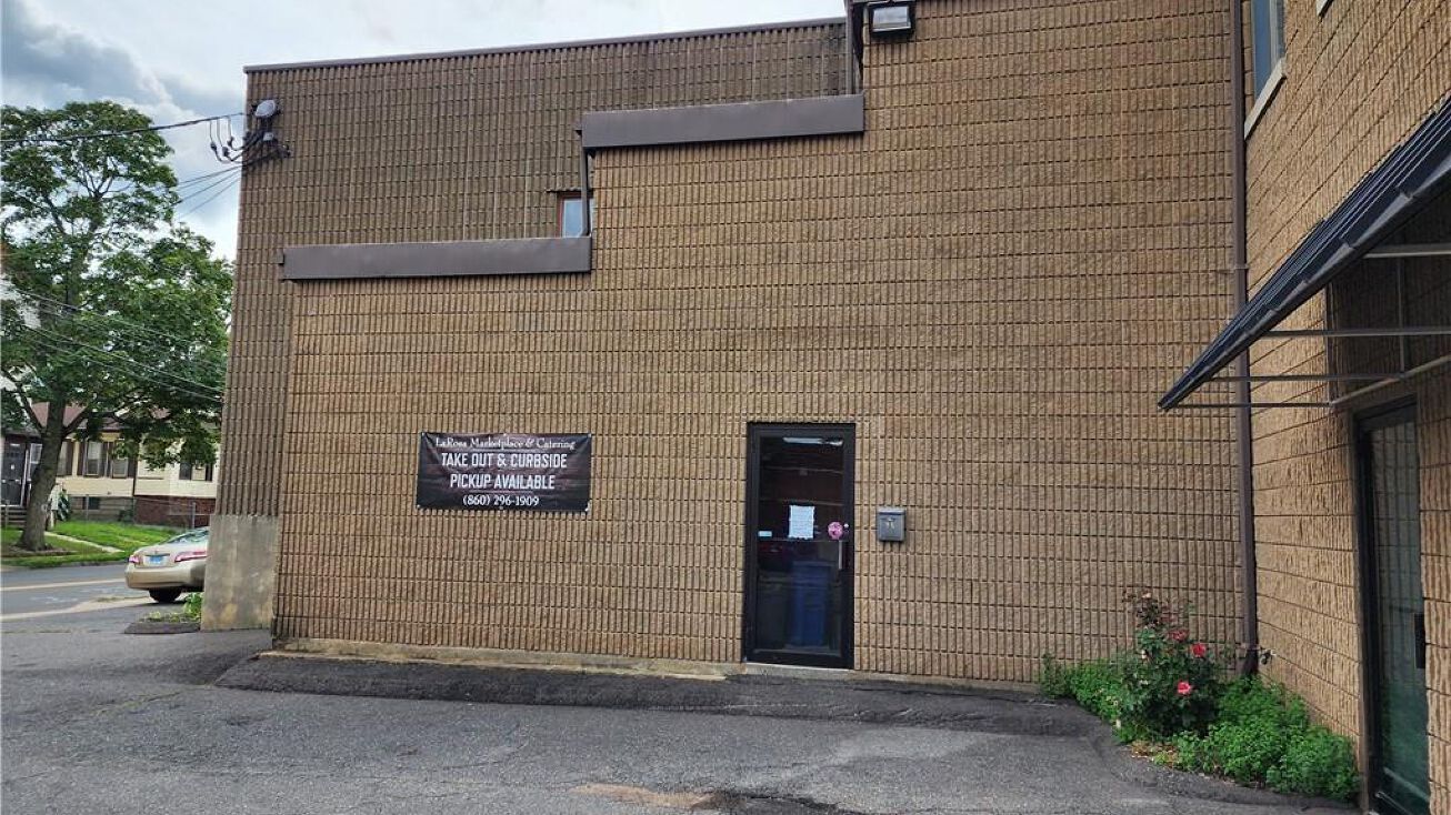 96 Brown St, Hartford, CT 06114