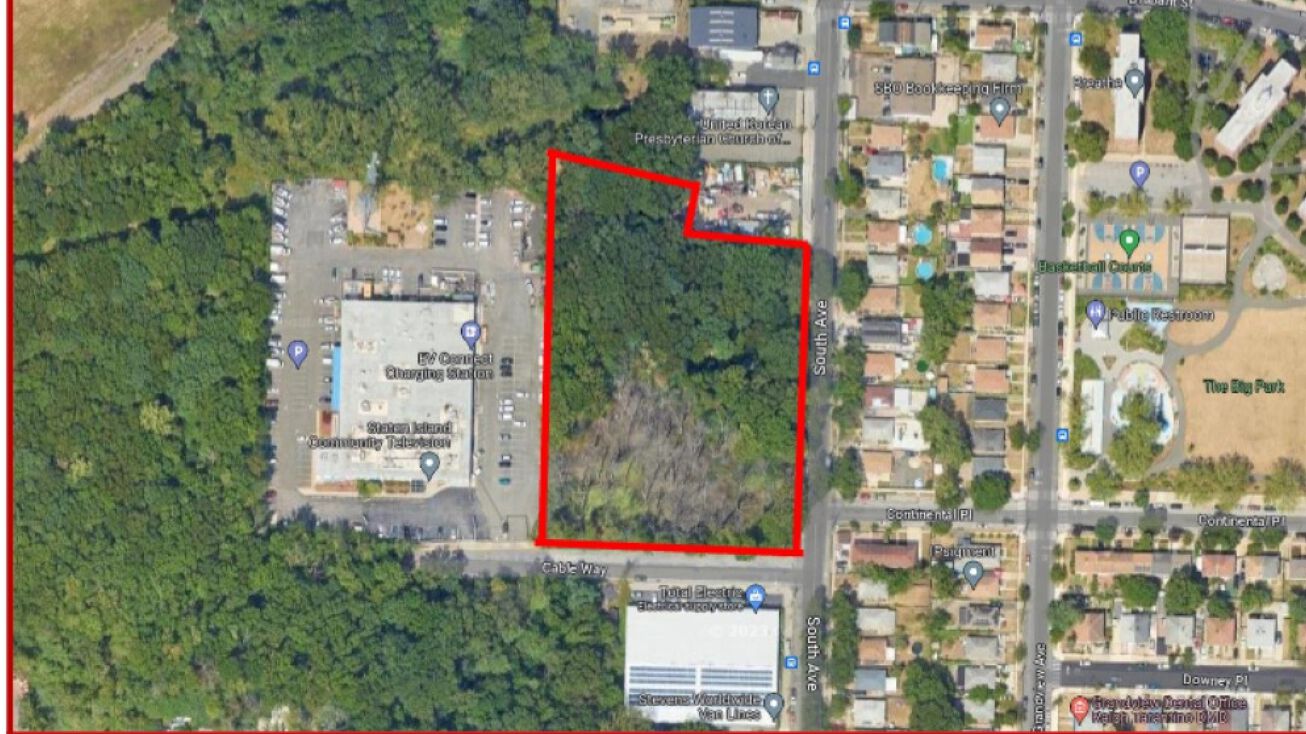 Cable Way, Staten Island, NY 10303