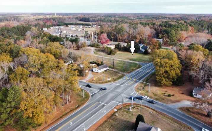 Pictures of Land property located at 752 Irvington Rd, Kilmarnock, VA 22482 for sales - image #1