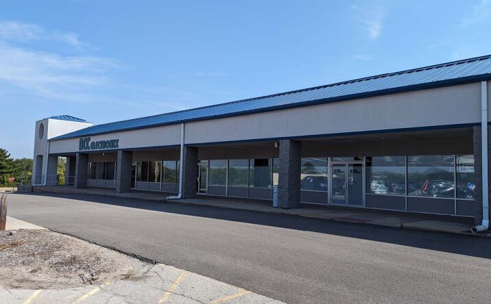 Pictures of Industrial, Office property located at 420 Wylie, Units 101-127, Normal, IL 61761, 440 Wylie, Normal, IL 61761 for sales - image #1
