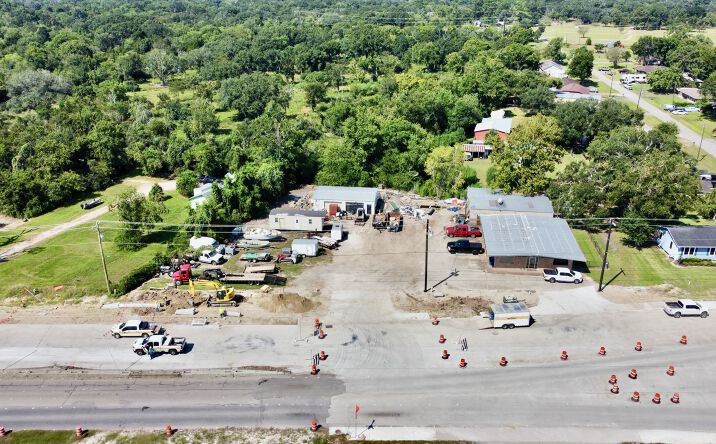 Pictures of Mixed Use, Office, Retail, Special Purpose property located at 206 S Columbia Dr, West Columbia, TX 77486 for sales - image #1
