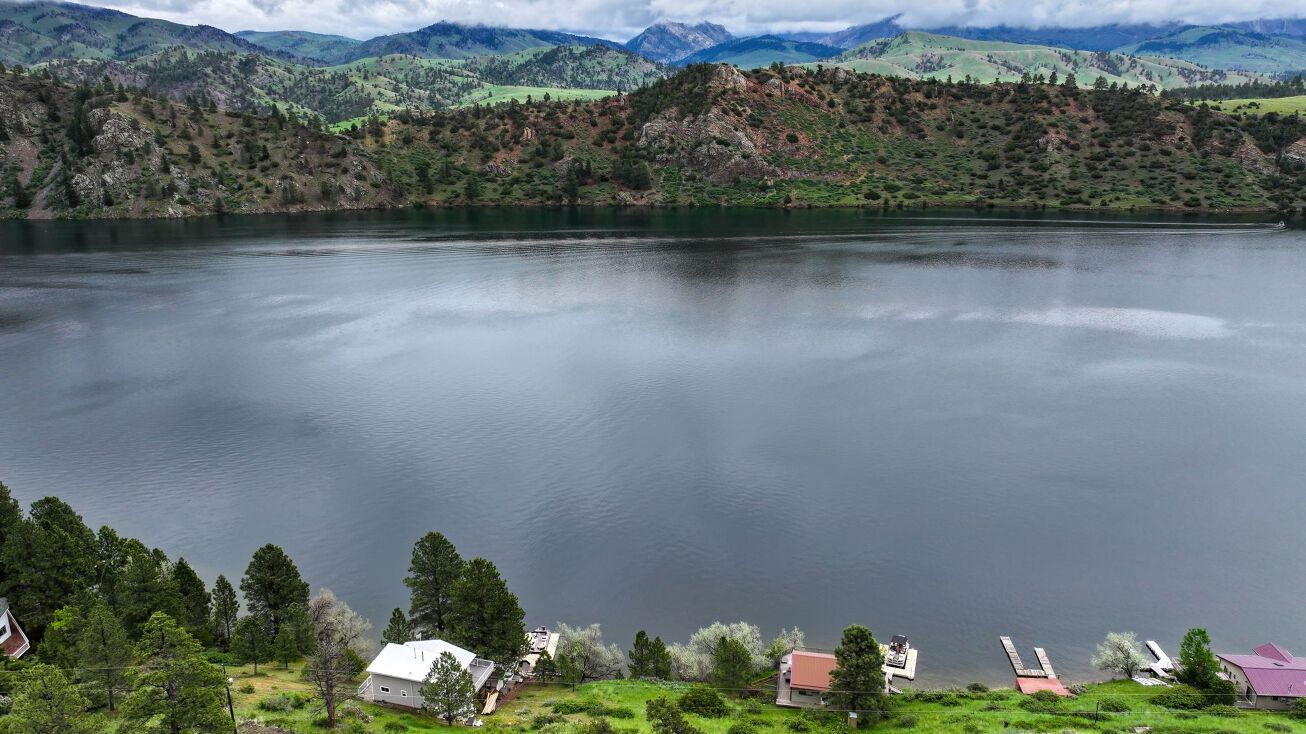 2850 Holter Lakeshore Trak Ridge, Wolf Creek, MT 59648