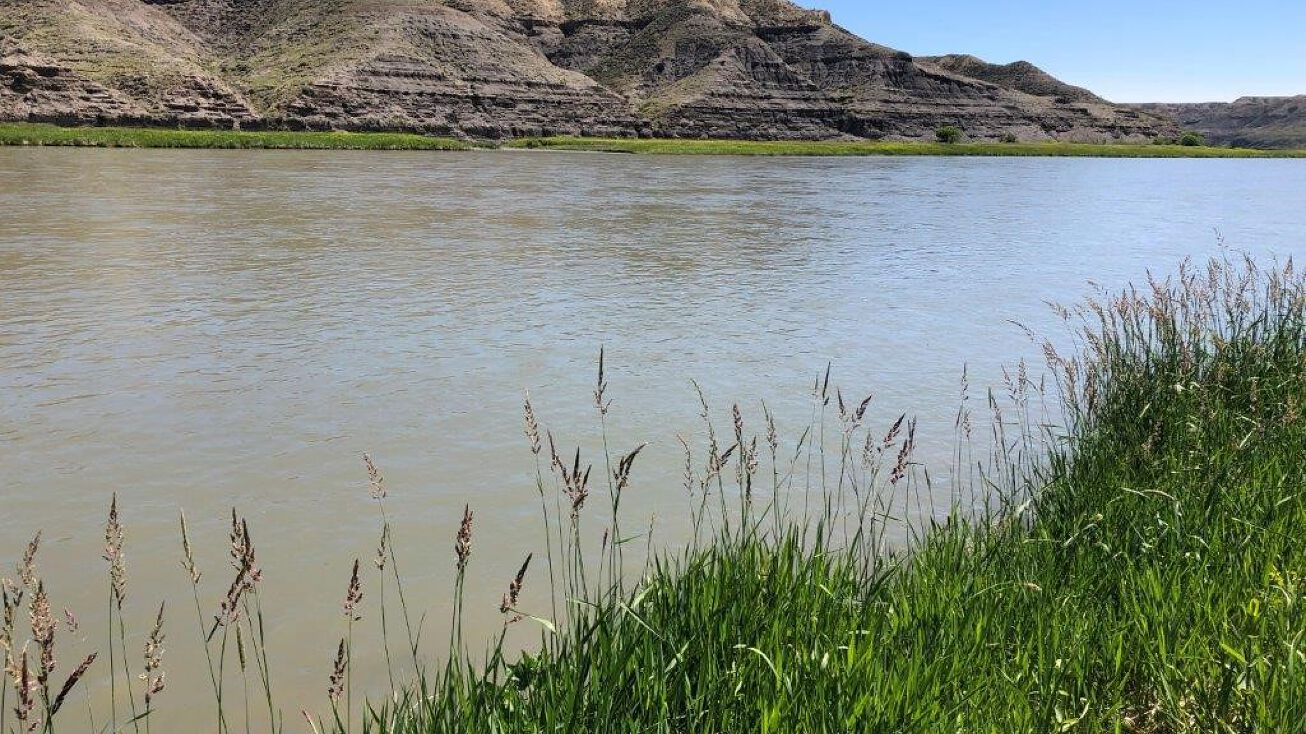 15 Vernon Road, Highwood, MT 59450