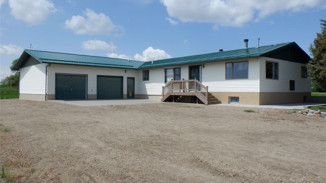 2648 2000 Road E, Joplin, MT 59531