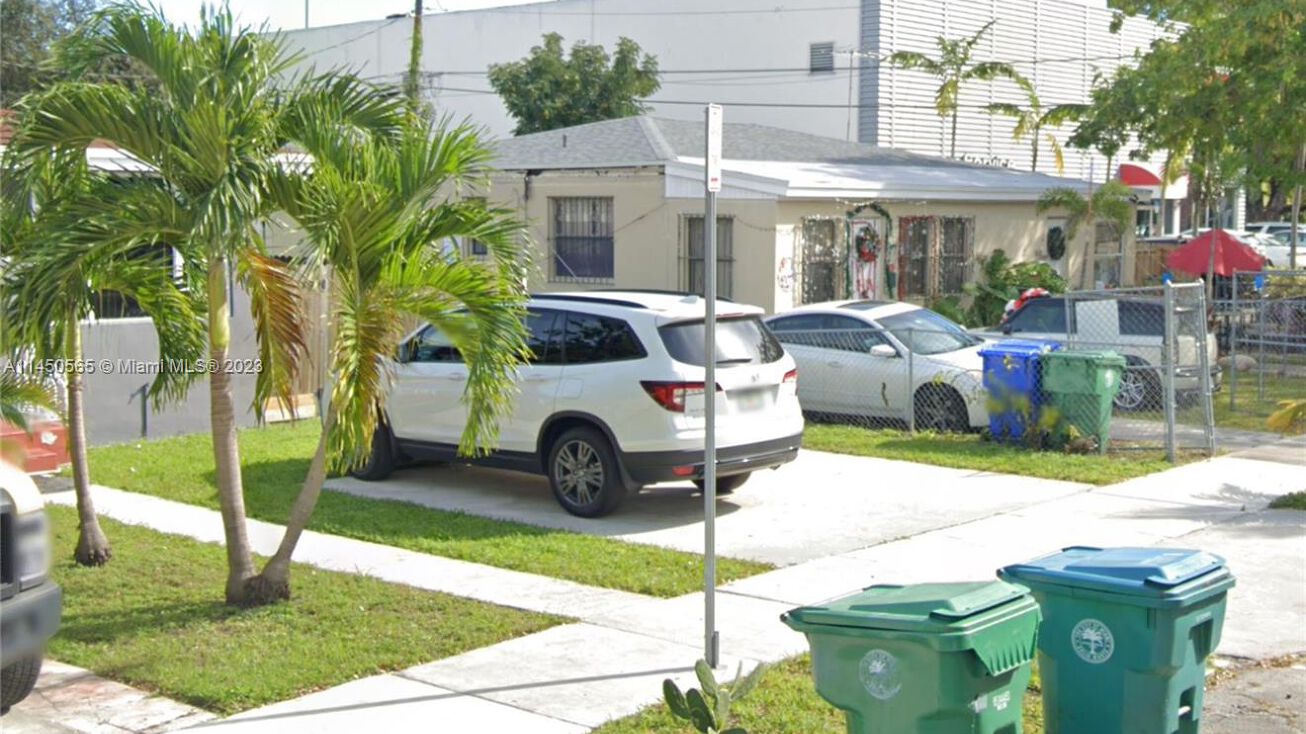 701 & 703 SW 33rd Ave, Miami, FL 33135 | Crexi.com