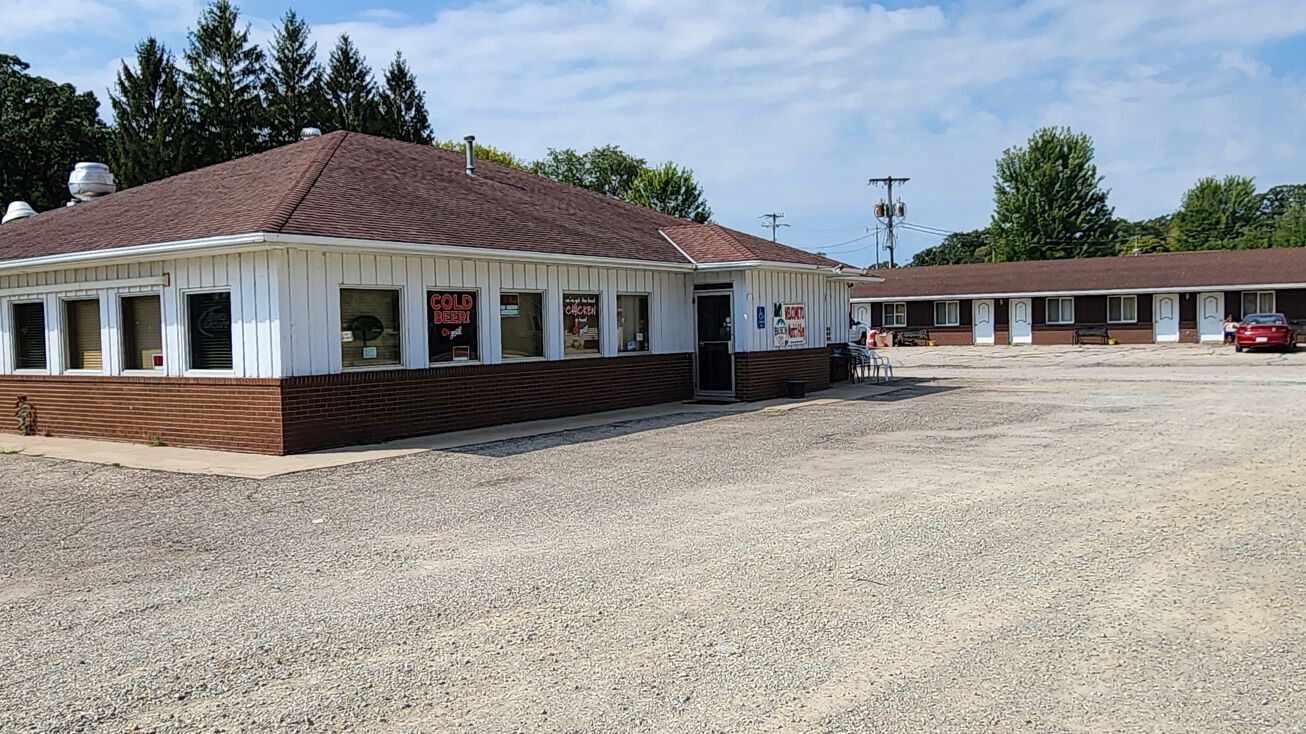 815 W Congress , Nora Springs, IA 50458