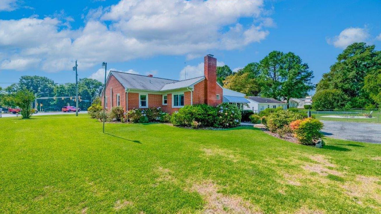 7583 Camp Okee Drive, Gloucester Point, VA 230622519