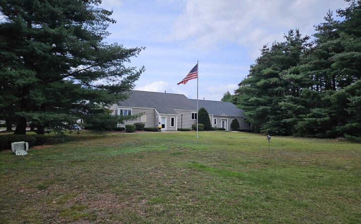 Pictures of Office property located at 5 Northern Blvd, Amherst, NH 03031 for comps - image #1