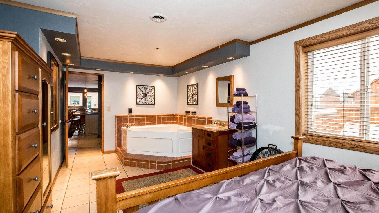 419 E 2nd Street, Whitefish, MT 59937