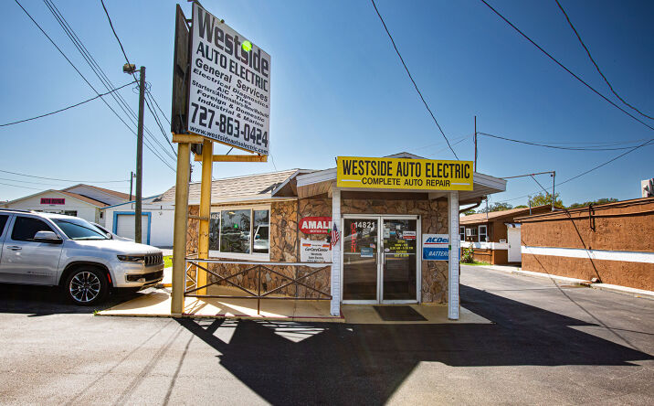 Pictures of Industrial, Mixed Use, Office, Retail property located at 14827 US-19, Hudson, FL 34667 for sales - image #1