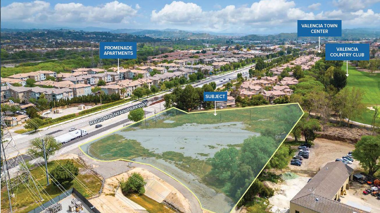 Magic Mountain Pkwy, Santa Clarita, CA 91355