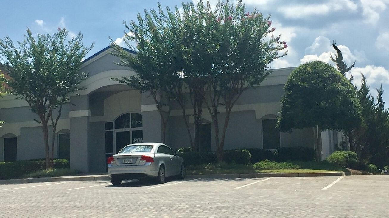 5090 Old Ellis Pointe, Roswell, GA 30076