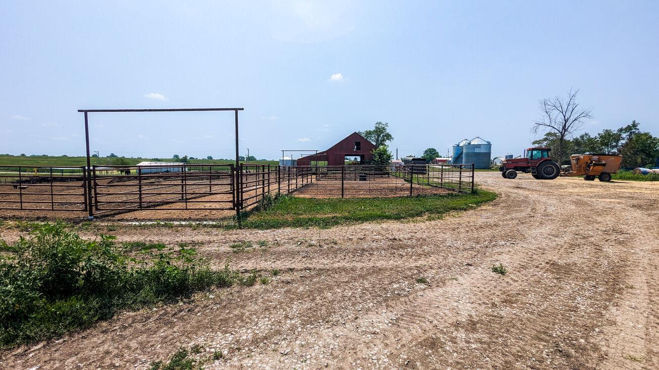 2902 Co Rd J22, Promise City, IA 52583