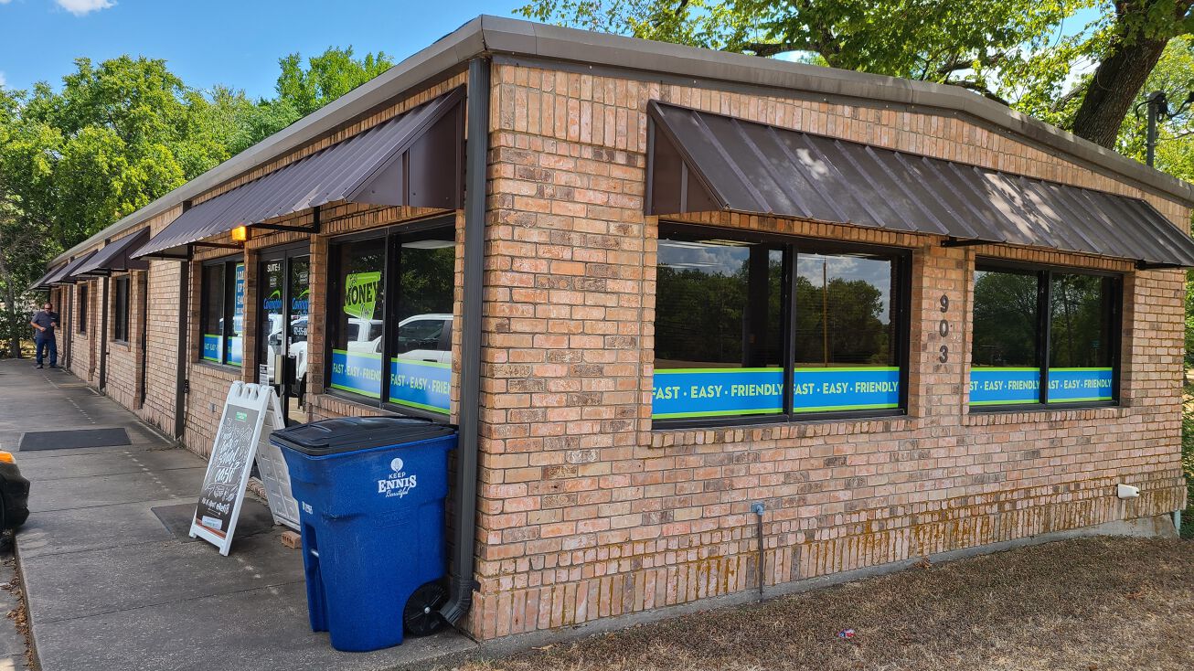 903 W Ennis Ave, Ennis, TX 75119