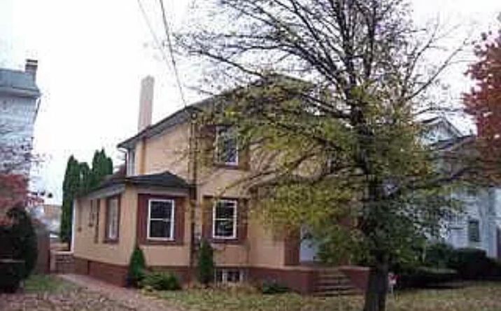 Pictures of Multifamily property located at 111 Old River Rd, Wilkes-Barre, PA 18702 for sales - image #1