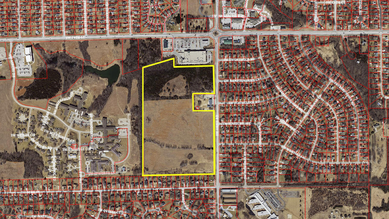 30003300 SW Urish Rd, Topeka, US 66614