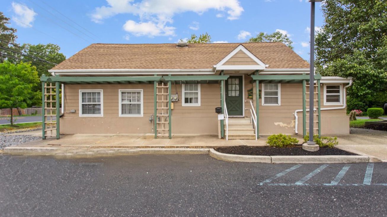 53 W White Horse Pike, Galloway, NJ 08205