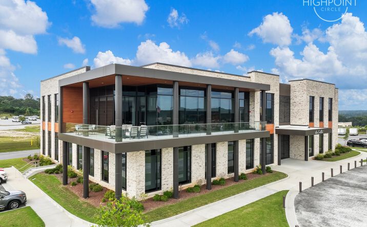 Pictures of Mixed Use, Office, Special Purpose property located at 100 Highpoint Pk Wy, Braselton, GA 30517 for sales - image #1