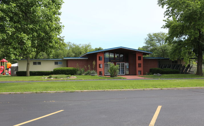 Pictures of Mixed Use property located at 3725 Chatham Rd., Springfield, IL 62704 for sales - image #1
