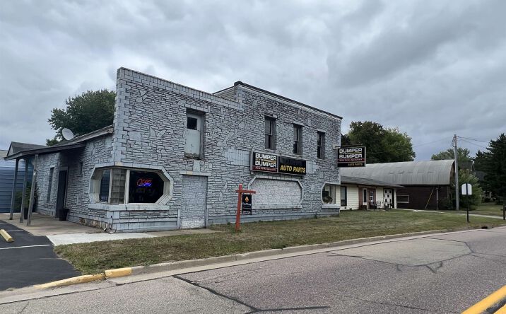 Pictures of Retail, Office property located at 322 W State, New Lisbon, WI 53950 for sales - image #1