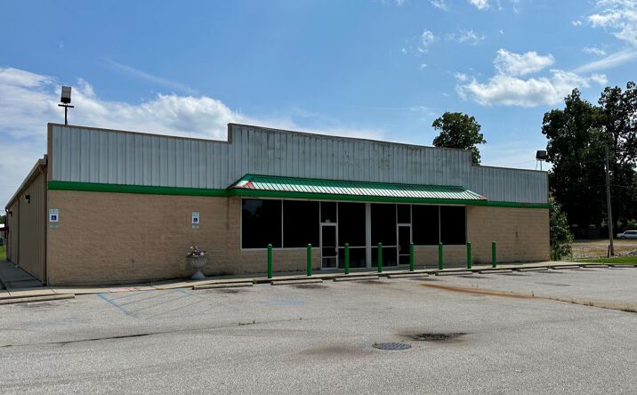 Pictures of Industrial property located at Hwy 160 E, Henryville, IN 47126 for sales - image #1