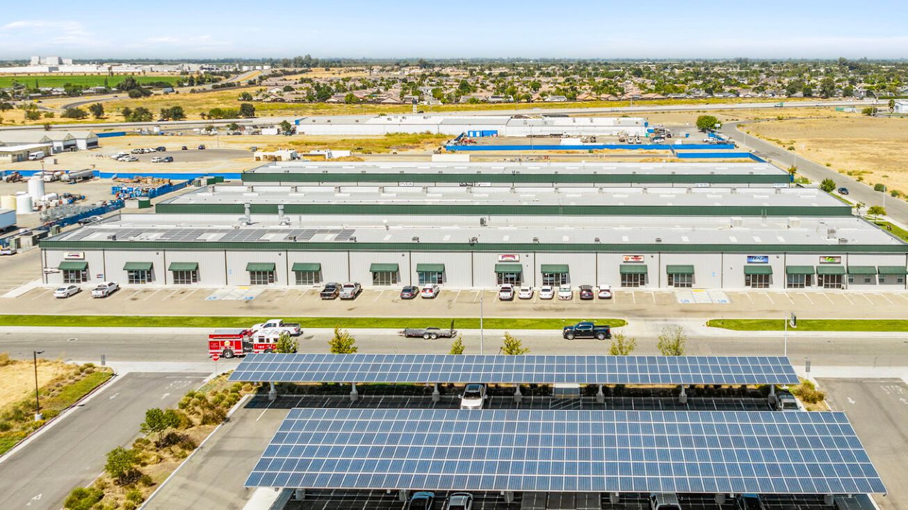 1500 Enterprise Dr, Lemoore, CA 93245