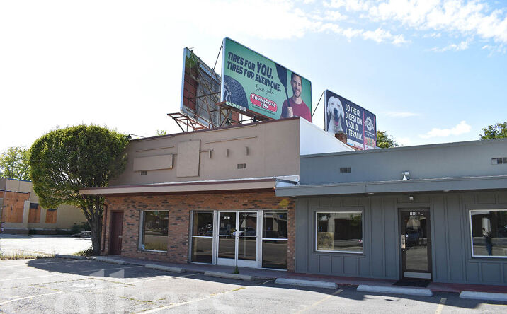 Pictures of Industrial, Mixed Use, Office, Retail property located at 1015 S Vista Ave, Boise, ID 83705 for sales - image #1