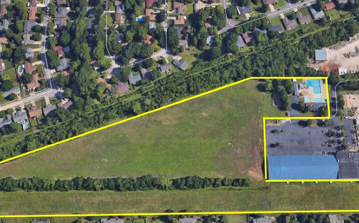 Pictures of Retail, Land property located at 3725 Chatham Rd, Springfield, IL 62704 for sales - image #1