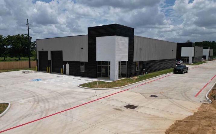 Pictures of Industrial property located at 1623 S Cherry St, Tomball, TX 77375 for sales - image #1