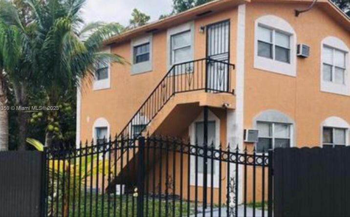 Pictures of Multifamily property located at 36 NE 64th Ter, Miami, FL 33138 for sales - image #1