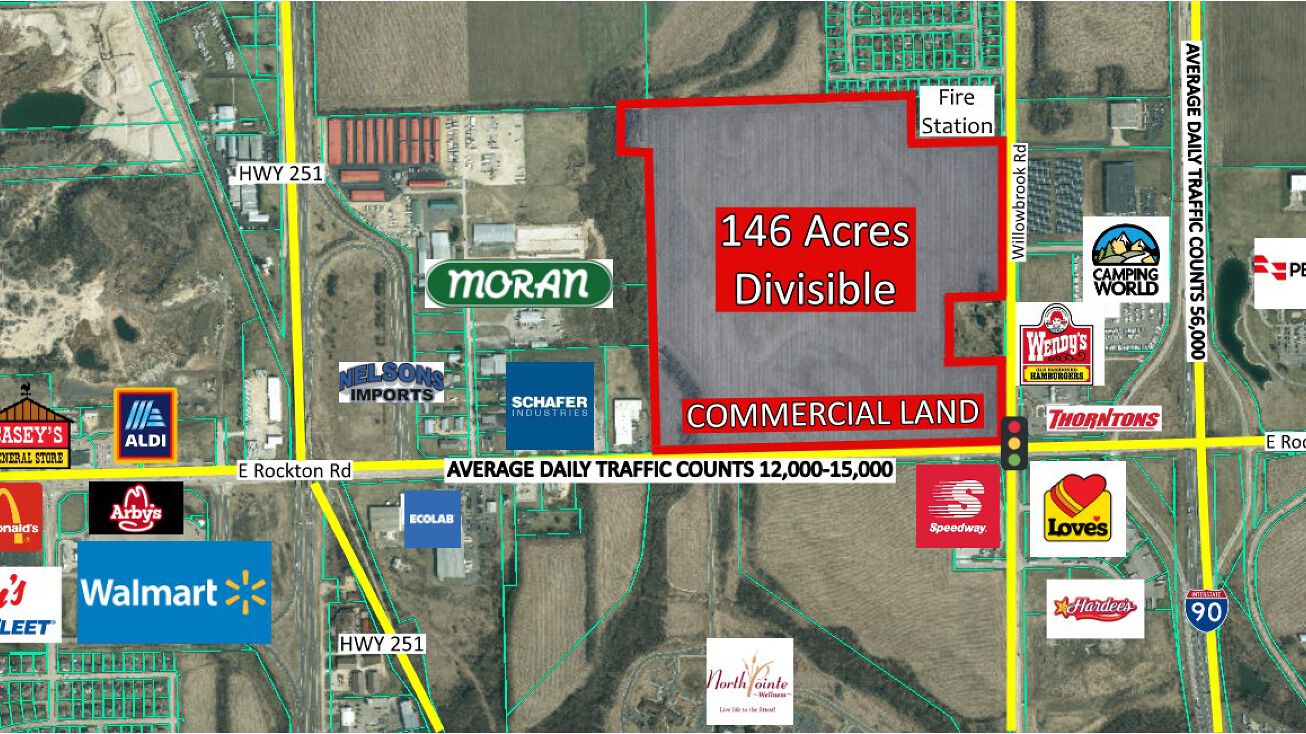 56XX Rockton Rd, Roscoe, IL 61073