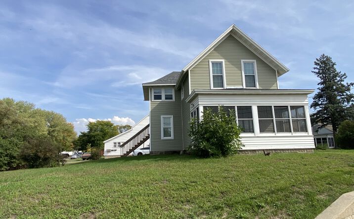 Pictures of Mixed Use property located at 1004 15th Ave SE, Rochester, MN 55904 for sales - image #1