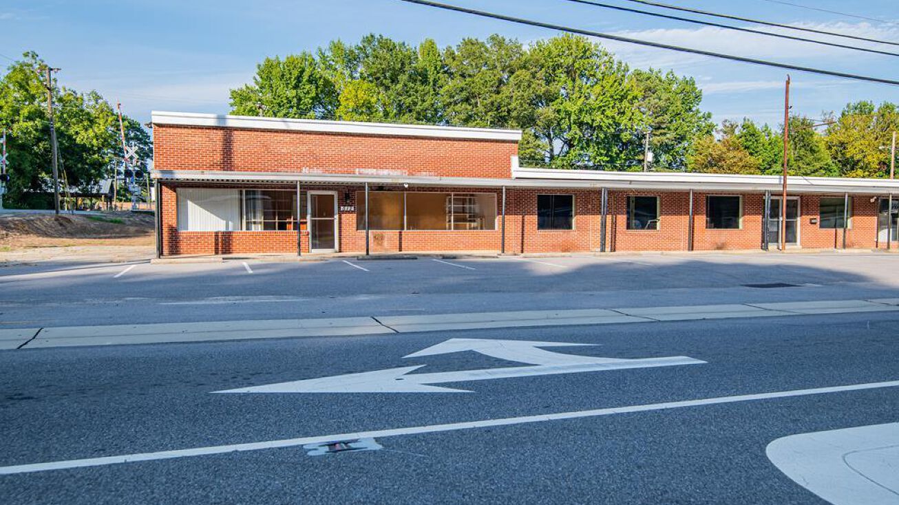 Julian R. Allsbrook Highway, Roanoke Rapids, NC 27870