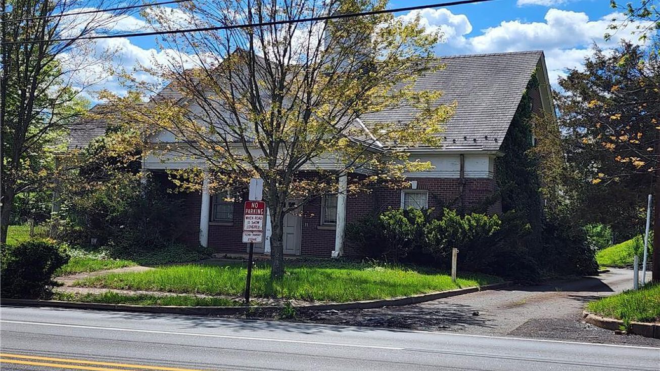 1370 Millstone River Road, Hillsborough, NJ 08844