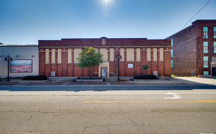 Pictures of Industrial property located at 1000 SW WASHINGTON Street, Peoria, IL 61602 for sales - image #1