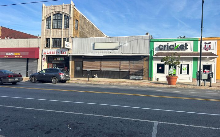 Pictures of Retail property located at 213 Lincoln Hwy E, Coatesville, PA 19320 for sales - image #1
