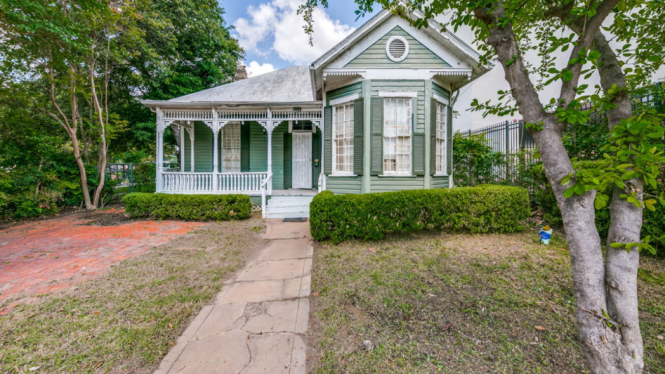 111 Aubrey St, San Antonio, TX 78204