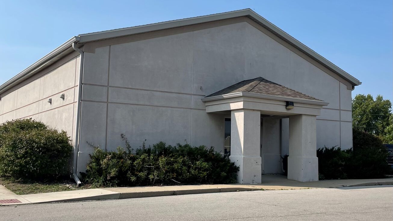 6400 Rothman Rd, Fort Wayne, IN 46835